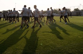 Atletas do Corinthians durante ltimo treino antes da deciso pela Sul-Americana