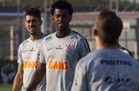 Avelar e Gil durante ltimo treino antes da deciso pela Sul-Americana