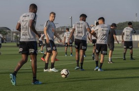 Carlos e companheiros durante último treino antes da decisão pela Sul-Americana