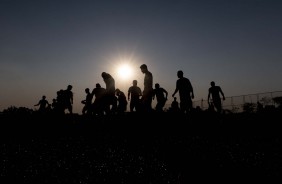 Elenco corinthiano durante último treino antes da decisão pela Sul-Americana