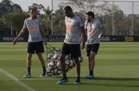 Joo Victor, Marllon e Mndez durante ltimo treino antes da deciso pela Sul-Americana