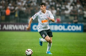 Avelar no embate contra o Independiente del Valle, pela Copa Sul-Americana