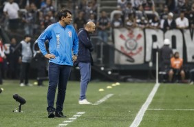 Carille durante jogo contra o Independiente del Valle, na Arena Corinthians, pela Sul-Americana