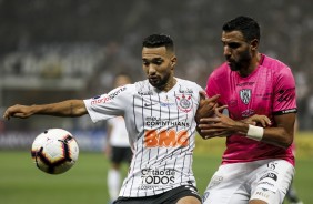 Clayson durante jogo contra o Independiente del Valle, na Arena Corinthians