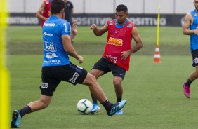 Sornoza durante treino desta quinta-feira no CT Joaquim Grava