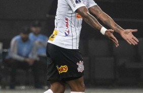 Urso no duelo contra o Del Valle, na Arena Corinthians, pela Copa Sul-Americana