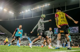 Aquecimento do Corinthians antes do jogo contra o Bahia, na Arena Corinthians