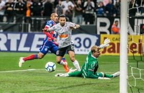 Clayson no jogo contra o Bahia, pelo returno do Campeonato Brasileiro