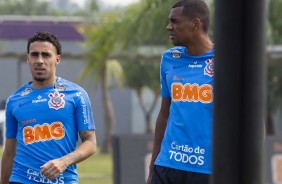 Meia Gabriel e Marllon no ltimo treino antes do jogo contra o Bahia, pelo returno do Brasileiro