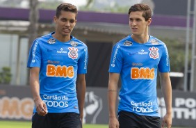 Pedrinho e Vital no ltimo treino antes do jogo contra o Bahia, pelo returno do Brasileiro