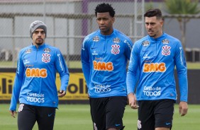 Fagner, Gil e Avelar no primeiro treino preparatória para duelo contra o Del Valle