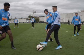 Gil, Pedrinho e companheiros no primeiro treino preparatria para duelo contra o Del Valle