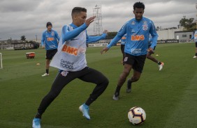 Pedrinho e Gil no primeiro treino preparatória para duelo contra o Del Valle
