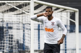 Jovem Nathan durante vitria sobre o Novorizontino, pelo Campeonato Paulista Sub-20