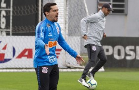 Lateral Fagner durante ltimo treino antes do duelo contra o Vasco