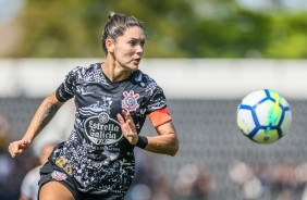 Zanotti durante final contra a Ferroviria, pelo Brasileiro Feminino 2019