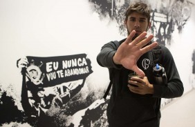 Bruno Méndez chega à Arena Corinthians para duelo contra o Vasco, pelo Brasileirão