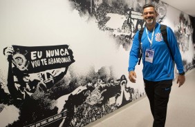 Cuca chega  Arena Corinthians para duelo contra o Vasco, pelo Brasileiro