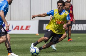 Gabriel durante treino desta segunda-feira no CT Joaquim Grava