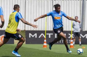 Matheus Jesus durante treino desta segunda-feira no CT Joaquim Grava