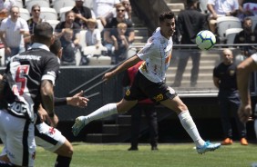 Pedrinho durante partida contra o Vasco, pelo Brasileiro, na Arena Corinthians