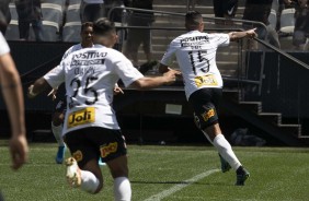 Volante Ralf durante partida contra o Vasco, pelo Brasileirão, na Arena Corinthians