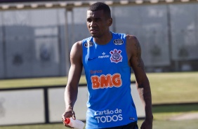 Marllon no último treino antes do jogo contar a Chapecoense, pelo Brasileirão