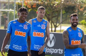 Matheus Jesus, João Victor e Michel Macedo no último treino antes do jogo contar a Chapecoense