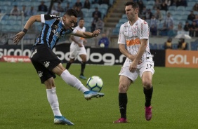 Mauro Boselli durante jogo contra o Grmio, pelo Campeonato Brasileiro