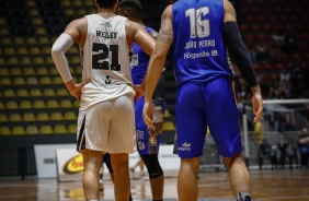 Corinthians vence Mogi por 67 a 59 e est na final do Paulista de Basquete