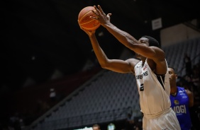 Corinthians vence Mogi por 67 a 59 e est na final do Paulista de Basquete