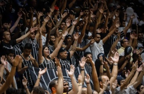 Corinthians vence Mogi por 67 a 59 e est na final do Paulista de Basquete