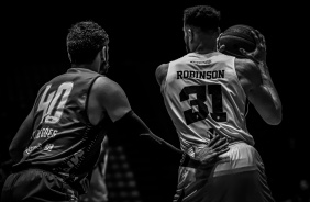 Corinthians vence Mogi por 67 a 59 e est na final do Paulista de Basquete