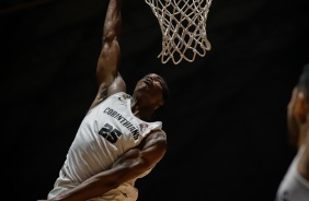 Corinthians vence Mogi por 67 a 59 e est na final do Paulista de Basquete