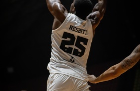 Corinthians vence Mogi por 67 a 59 e est na final do Paulista de Basquete