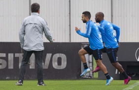 Clayson e Love no último treino antes de enfrentar o Athletico-PR, pelo Brasileirão
