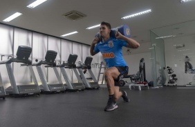 Danilo Avelar no último treino antes de enfrentar o Athletico-PR, pelo Brasileirão