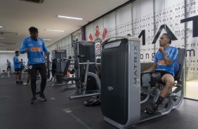 Matheus Jesus e Gabriel no último treino antes de enfrentar o Athletico-PR, pelo Brasileirão