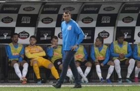 Carille durante partida contra o Athletico-PR, pelo Brasileiro, na Arena Corinthians