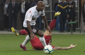 Love durante partida contra o Athletico-PR, pelo Brasileiro, na Arena Corinthians