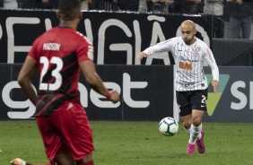 Rgis durante partida contra o Athletico-PR, pelo Brasileiro, na Arena Corinthians