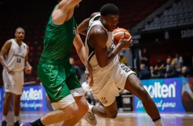 Corinthians vence o Ferro Carril por 83 X 65 pela Liga Sul-americana de Basquete 2019