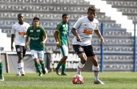 Ruan durante jogo contra o Guarani pelo Campeonato Paulista Sub-20