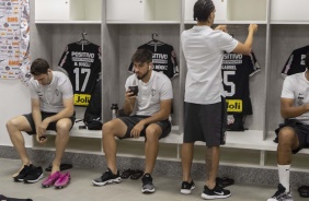 Boselli, Méndez e companheiros no vestiário do Morumbi para duelo contra o São Paulo