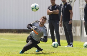 Caíque inicia preparação para duelo contra o Goiás