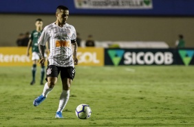 Fagner durante o empate com o Gois pelo Brasileiro