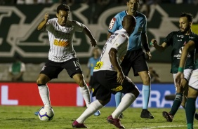 Jadson durante o jogo do Corinthians contra o Gois