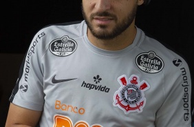 Aps derrota para o Cruzeiro, Corinthians volta aos treinos no CT Joaquim Grava