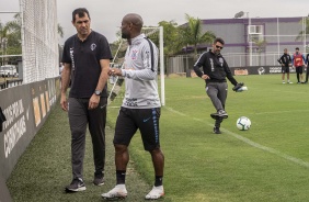 Aps derrota para o Cruzeiro, Corinthians volta aos treinos no CT Joaquim Grava