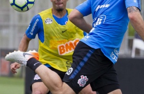 Gabriel e Ramiro no treinamento desta terça-feira no CT Joaquim Grava